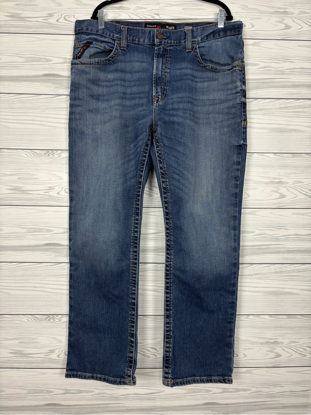 Ariat FR Men’s M4 relaxed boot cut jeans size 38/32